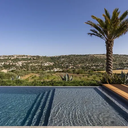 Corten House - Isulatravel Villa Modica