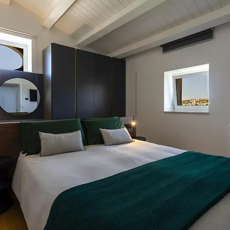 Corten House - Isulatravel Villa *