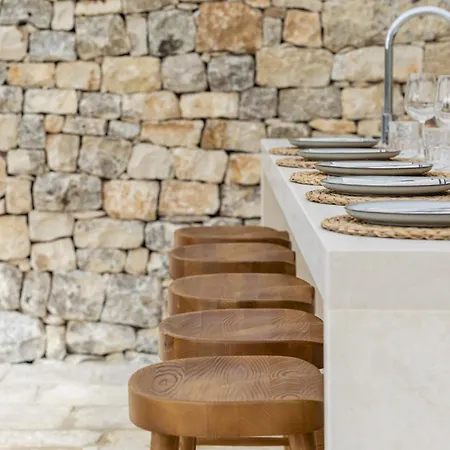 Corten House - Isulatravel Villa Modica