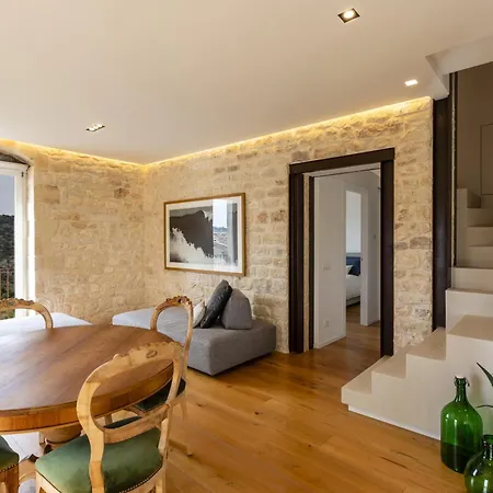 Villa Corten House - Isulatravel Modica