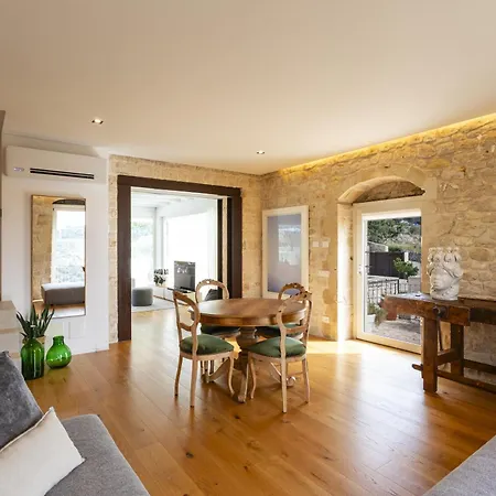 Villa Corten House - Isulatravel *