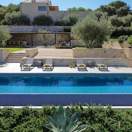 Corten House - Isulatravel Modica